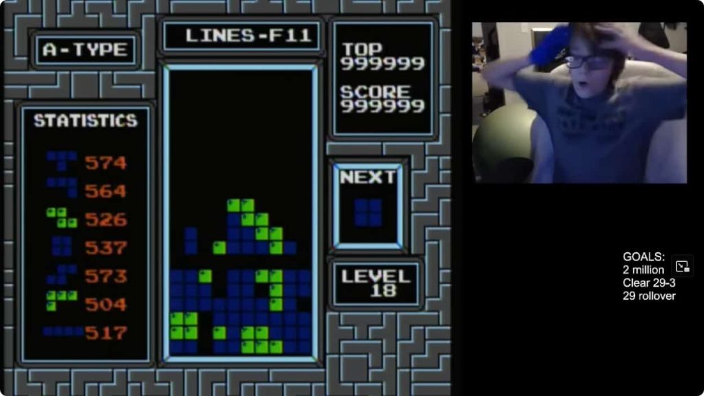 Šis trylikametis tapo pirmuoju žmogumi, įveikusiu „Tetris” žaidimą (video)