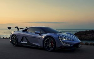 Kinijos „BYD“ pristatė superautomobilį, konkuruojantį su „Ferrari“ ir „Lamborghini“