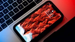 „Apple“: „per ilgai“ išvykus iš ES nebebus trečiųjų šalių programėlių atnaujinimų