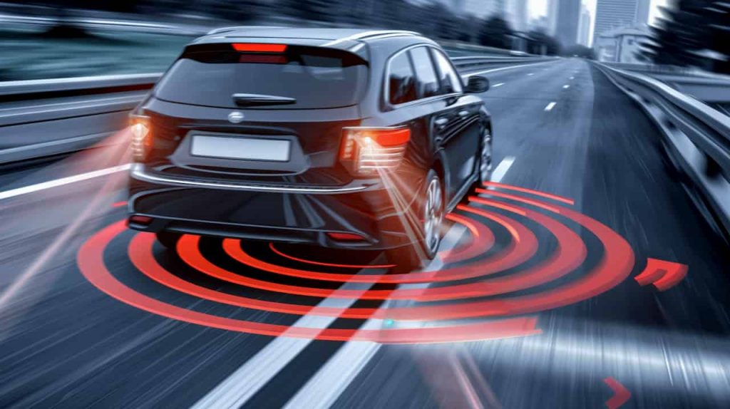 Sulauksime ir Lietuvoje? Iki 2029 m. JAV reikalaus įdiegti automatines stabdymo sistemas visuose naujuose automobiliuose