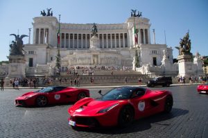 „Ferrari“ patvirtino: priims atsiskaitymus kriptovaliutomis Europoje