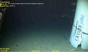 Paskelbtas liūdnai pagarsėjusio „Ocean Gate“ vaizdo įrašas su „Titano“ nuolaužomis vandenyno dugne