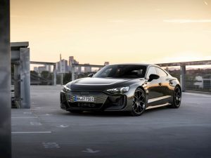 Susipažinkite: naujasis „RS e-tron GT“ – galingiausias „Audi“ serijinis automobilis