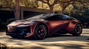 „Toyota“ išrado vandenilio bateriją, dėl kurios nebereikės elektromobilių įkrovimo stotelių