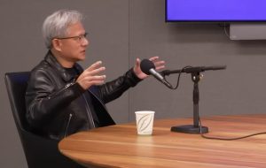 „Nvidia“ įkūrėjas J. Huangas: dirbtinio intelekto „bendradarbiai“ – netolima ateitis