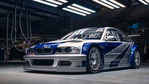 BMW „M3 GTR“: „Need for Speed“ legenda sugrįžta į gatves