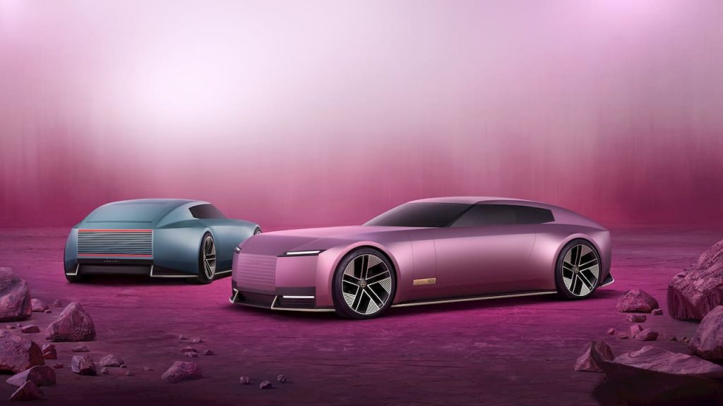 „Jaguar“ pristato futuristinį elektromobilį „Type 00“: atsakas „Tesla“ ir „Porsche“?