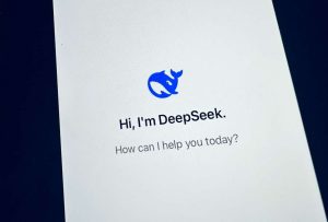 „DeepSeek“ DI modelis cenzūruoja 85 proc. užklausų apie „jautrias“ Kinijos temas