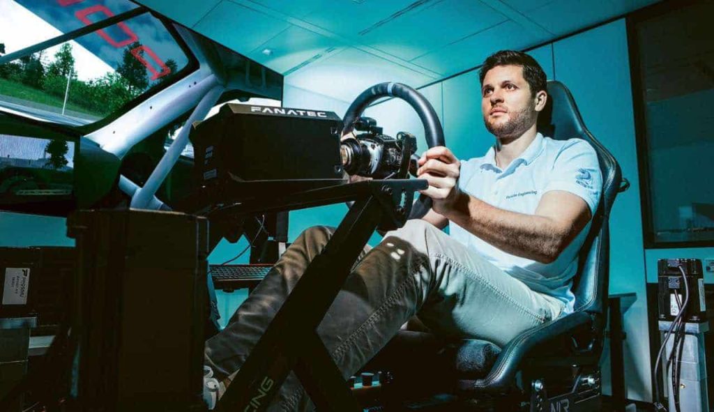 „Porsche“ naudos itin realistiškus vairavimo simuliatorius naujų automobilių plėtrai