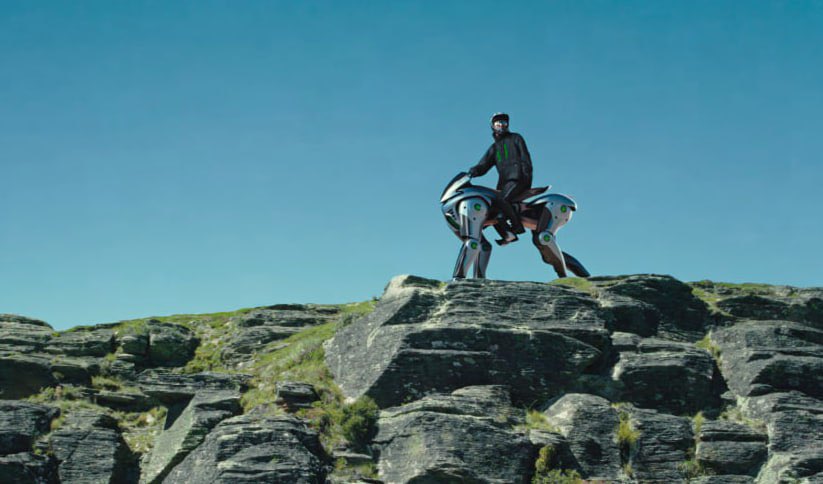 „Kawasaki“ pristato kiberžirgą: naujas būdas tyrinėti ir jodinėti?