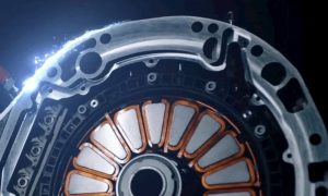 Naujas elektrinių variklių proveržis: pasaulio rekordą sumušęs įrenginys stebina galia ir kompaktiškumu 