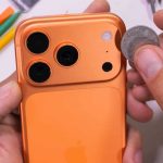 Nuvilnijo masinė skundų banga dėl „iPhone 17 Pro“ paviršiaus įbrėžimų: kas kaltas?