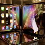 Atskleistos naujos detalės apie galbūt ploniausią istorijoje sulankstomą „iPhone“