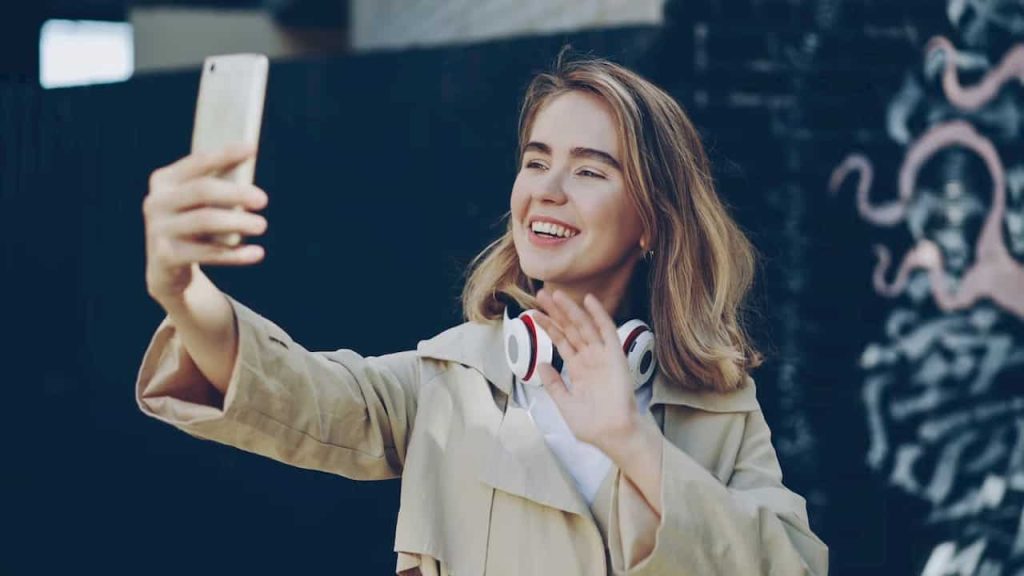 Influenceriams Kinijoje bus privalomas diplomas – ar Europa bus kita?