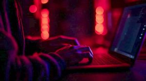 Klausimas „ChatGPT“ baigėsi areštu: sulaikytas 13-metis