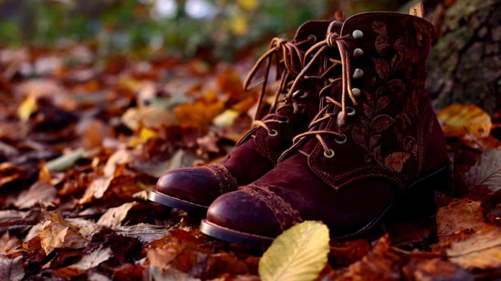 Madingi batai 2025 m. rudeniui – pažiūrėkite, kokie bus šio sezono hitai