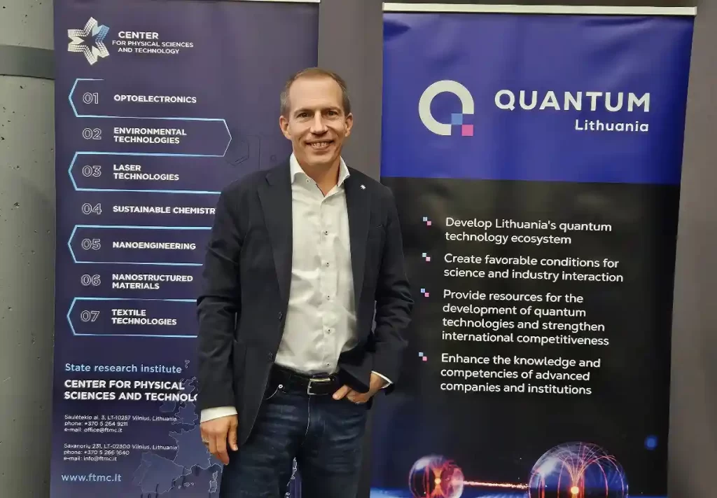 Lietuvoje viešėjęs kosminio kvantinio kompiuterio kūrėjas: „Galimybės šioje srityje yra milžiniškos“