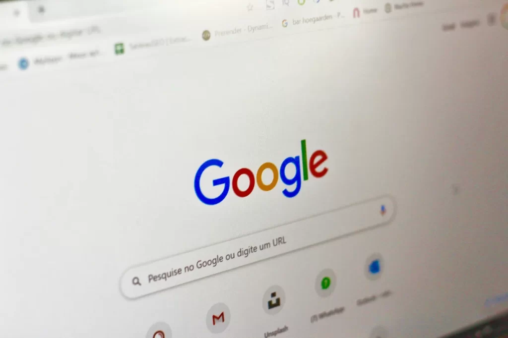 Kuriozas: net 39 proc. naudotojų tikrina dirbtinio intelekto atsakymus „Google“ paieškoje
