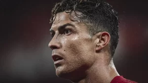 Cristianas Ronaldas investuoja į „ChatGPT“ konkurentą