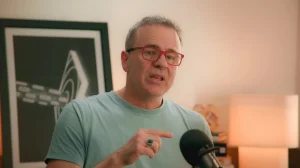 Nuotoliniam darbui artėja „galas“, perspėja „Google DeepMind“ mokslininkas