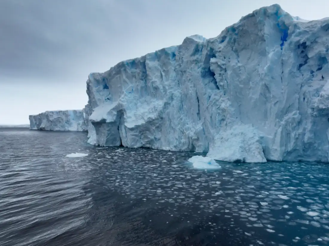 Povandeninio roboto sėkmė: pirmą kartą surinkti duomenys po Antarktidos ledu