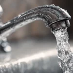 Sukurta medžiaga, kuri pašalina „amžinuosius chemikalus“ iš vandens