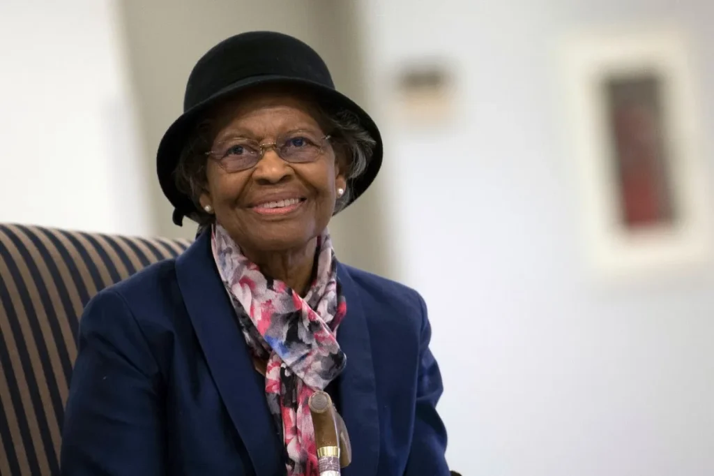 Eidama 94-uosius metus mirė GPS technologijai pamatus padėjusi Gladys West