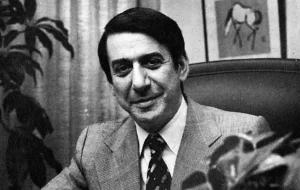 Eidamas 95-uosius metus mirė legendinės konsolės „SEGA“ kūrėjas