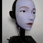 Humanoidas išmoko atkartoti žmogaus lūpų judesius – nebeatskirsime, kas tikra? (video)