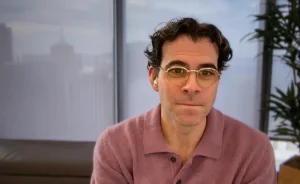 „Instagram“ vadovas: kovai su DI siūlo žymėti tikrą turinį