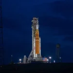 Jūsų vardas gali apskrieti Mėnulį: NASA kviečia registruotis ir gauti įlaipinimo pasą į „Artemis II“ misiją