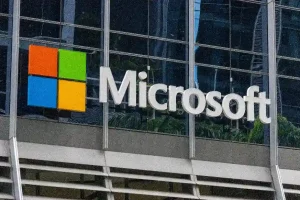 Microsoft paviešino kiek pajamų gavo iš OpenAI – DI sprendimai pereina į masinę rinką