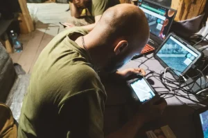 Didelio masto smūgis: Ukraina sunaikino beveik 6 tūkst. Rusijos FPV dronų