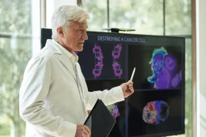 Modifikuota bakterija „suvalgys“ vėžio navikus iš vidaus: mokslininkai skelbia naujienas