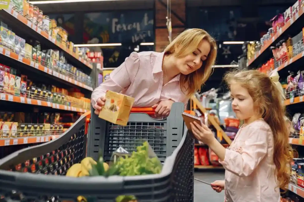 Kasdienių produktų akcijos: kada ir ko laukti parduotuvių lentynose?