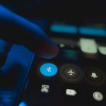 Laikote įjungtą „Bluetooth“? Štai kokią informaciją apie jus mato kiti