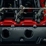 „Porsche“ patentuoja naują vandenilio variklį: kaip tai gali pakeisti jūsų keliones?