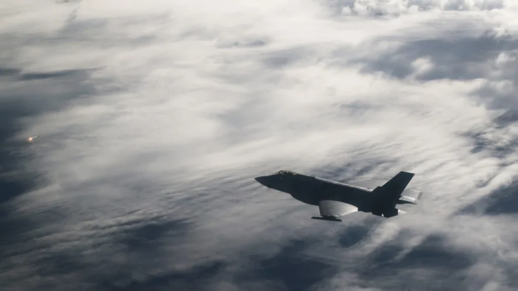 JAV leido Lietuvai įsigyti modernių AIM-9X raketų: sandoris gali siekti šimtus milijonų