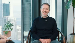 „LinkedIn“ vadovas: šie 5 įgūdžiai leis išlikti nepakeičiamiems dirbtinio intelekto eroje