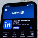 Neatidarykite „LinkedIn“ naršyklėje: jūsų duomenys gali būti stebimi
