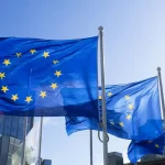 Dėl „Anthropic“ dirbtinio intelekto modelio – skubus Europos bankų susirinkimas: kas vyksta?