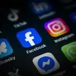 „Meta“ apmokestins dalį „Facebook“, „Instagram“ ir „WhatsApp“ funkcijų: už ką gali tekti susimokėti?