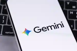 Naudotojai masiškai skundžiasi naujais „Gemini“ apribojimais: kas atsitiko?