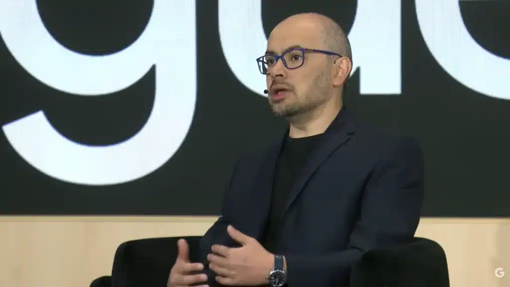 Žmonija jau dirbtinio intelekto „singuliarumo papėdėje“, teigia „Google DeepMind“ vadovas
