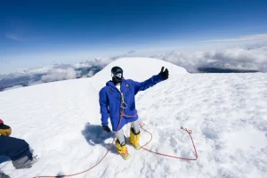 Pirmą kartą humanoidinis robotas įkopė į 6 km aukštį – kitas tikslas Everestas