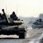 Rusams pergudrauti nepavyko: „neįveikiamu“ turėjęs tapti tankas neatlaikė Ukrainos dronų atakos