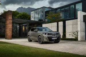 BMW parodė naują X5: pirmą kartą – net penki skirtingi pavaros tipai