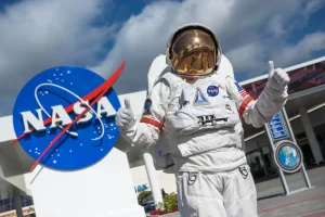 NASA atskleidė, nuo ko prasidės pasirengimas žmonių bazei Mėnulyje