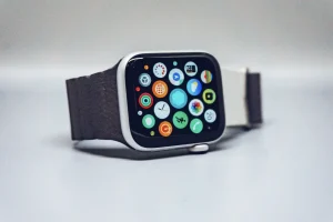 „Apple“ Išleido svarbų „Apple Watch“ atnaujinimą – jį rekomenduojama įdiegti nedelsiant
