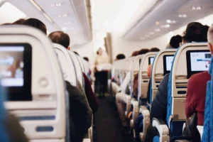 Kuriomis oro linijomis keliautojai pasitiki labiausiai? Naujas reitingas pateikė netikėtumų